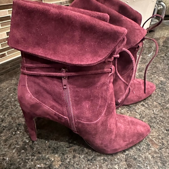 Lord & Taylor bootie 3.5 inch heel - Picture 6 of 8